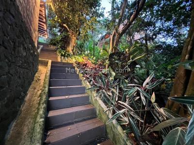 Casa de 3 alcobas en venta en Loma Del Escobero, Envigado, 235 m² · foto 16 de 19
