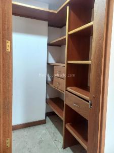 Apartamento de 4 alcobas en venta en Laureles, Medellín, 137 m² · foto 11 de 20