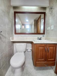 Apartamento de 4 alcobas en venta en Laureles, Medellín, 137 m² · foto 17 de 20