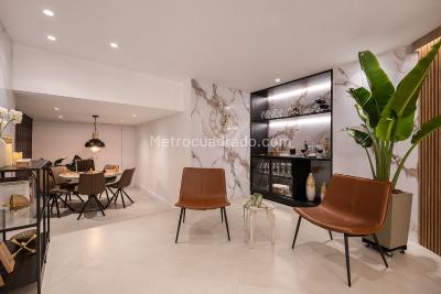 Casa de 5 alcobas en venta en El Poblado, Medellín, 380 m² · foto 10 de 20