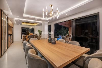 Casa de 5 alcobas en venta en El Poblado, Medellín, 380 m² · foto 4 de 20
