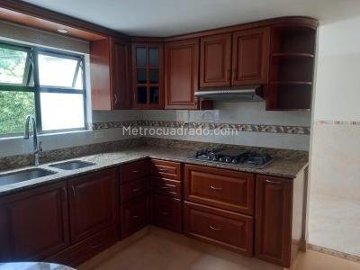 Casa de 3 alcobas en venta en La Frontera, Medellín, 167 m² · foto 9 de 20