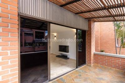Casa de 5 alcobas en arriendo en Loma De Los Gonzalez, Medellín, 360 m² · foto 10 de 20