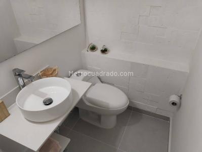 Casa de 3 alcobas en venta en San Lucas, Envigado, 180 m² · foto 17 de 19