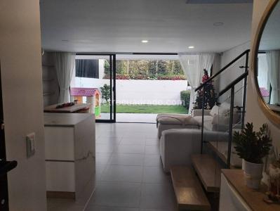 Casa de 3 alcobas en venta en San Lucas, Envigado, 180 m² · foto 2 de 19
