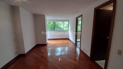 Apartamento de 3 alcobas en venta en El Poblado, Medellín, 157 m² · foto 10 de 20