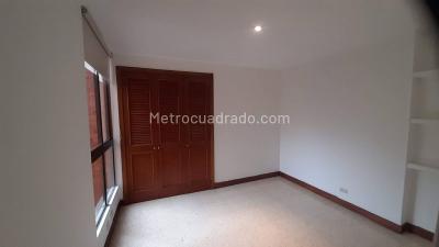 Apartamento de 3 alcobas en venta en El Poblado, Medellín, 157 m² · foto 20 de 20