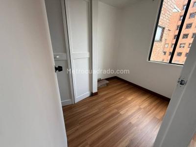 Apartamento de 3 alcobas en arriendo en El Poblado, Medellín, 140 m² · foto 4 de 18