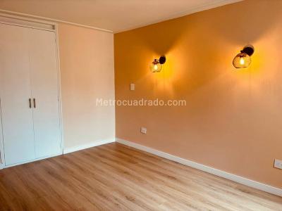 Apartamento en venta en Laureles, Medellín · foto 8 de 20