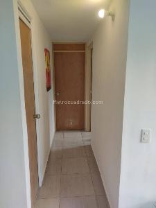 Apartamento en venta en San Antonio De Prado, Medellín · foto 4 de 17