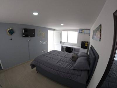 Casa de 5 alcobas en venta en Calasanz, Medellín, 213 m² · foto 20 de 20