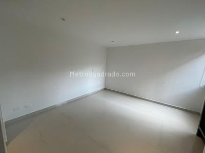 Apartamento de 3 alcobas en venta en Loma De San Jose, Sabaneta, 86 m² · foto 11 de 16