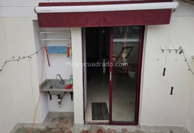Apartamento de 4 alcobas en venta en Laureles, Medellín, 137 m² · foto 6 de 7