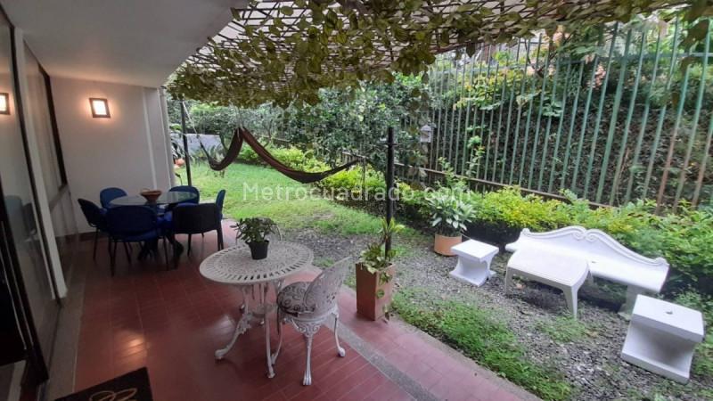 4BR Apartment in Poblado (250 m²) - 4