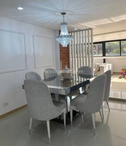 Apartamento de 3 alcobas en venta en Sabaneta, Sabaneta, 106 m² · foto 4 de 16