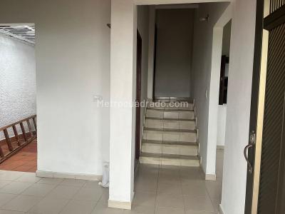 Casa de 2 alcobas en venta en El Trianon, Envigado, 80 m² · foto 4 de 20