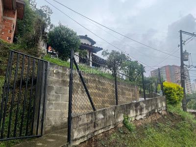 Casa de 2 alcobas en venta en El Trianon, Envigado, 80 m² · foto 20 de 20