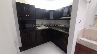 Casa de 3 alcobas en venta en Guayabal, Medellín, 100 m² · foto 2 de 20