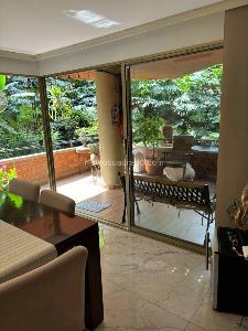 Apartamento de 4 alcobas en venta en El Poblado Loma Del Indio, Medellín, 190 m² · foto 11 de 14