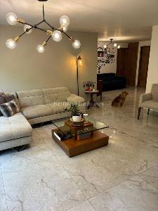 Apartamento de 4 alcobas en venta en El Poblado Loma Del Indio, Medellín, 190 m² · foto 2 de 14