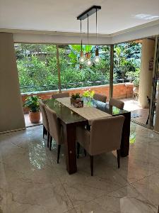 Apartamento de 4 alcobas en venta en El Poblado Loma Del Indio, Medellín, 190 m² · foto 3 de 14