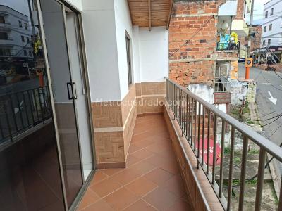 Casa en venta en Itagui, Itagüí · foto 9 de 10
