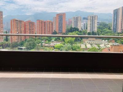 Apartamento de 3 alcobas en arriendo en El Poblado, Medellín, 130 m² · foto 18 de 19