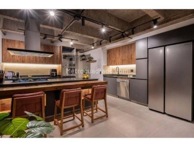 Apartamento de 3 alcobas en venta en El Poblado, Medellín, 193 m² · foto 3 de 20