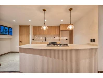 Apartamento de 3 alcobas en venta en El Poblado, Medellín, 190 m² · foto 15 de 20