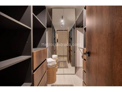 Apartamento de 3 alcobas en venta en El Poblado, Medellín, 197 m² · foto 19 de 20
