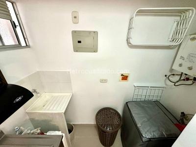 Apartamento de 1 alcoba en arriendo en Laureles, Medellín, 36 m² · foto 10 de 17