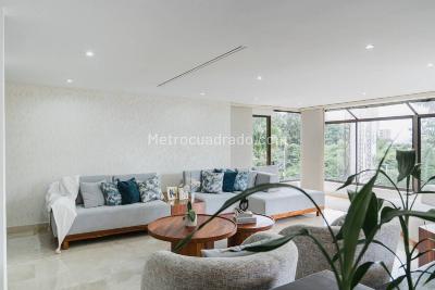 Apartamento en venta en El Poblado, Medellín · foto 8 de 20