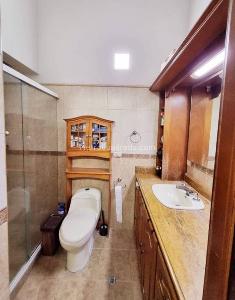 Casa de 4 alcobas en venta en El Poblado, Medellín, 220 m² · foto 12 de 20