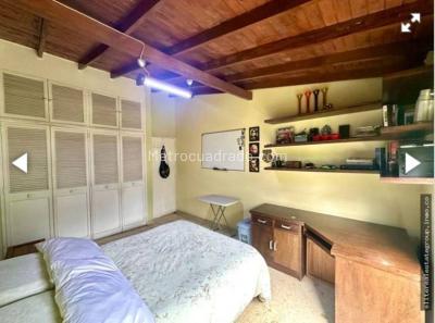 Casa de 4 alcobas en venta en El Poblado, Medellín, 220 m² · foto 16 de 20