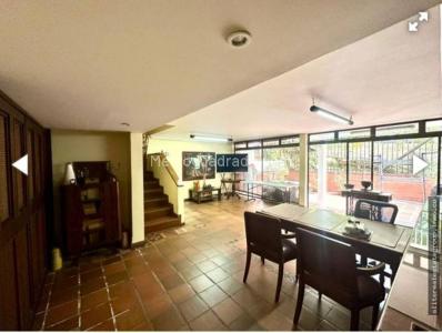 Casa de 4 alcobas en venta en El Poblado, Medellín, 220 m² · foto 19 de 20