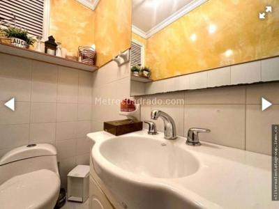 Casa de 4 alcobas en venta en El Poblado, Medellín, 220 m² · foto 6 de 20