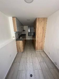 Apartamento de 3 alcobas en venta en Laureles, Medellín, 95 m² · foto 2 de 5