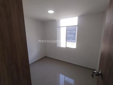 Apartamento de 3 alcobas en venta en Machado, Bello, 60 m² · foto 10 de 20