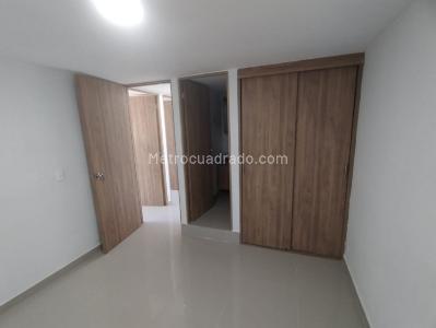 Apartamento de 3 alcobas en venta en Machado, Bello, 60 m² · foto 15 de 20