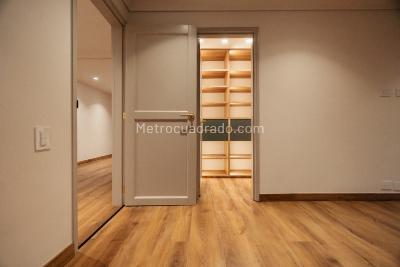 Apartamento en venta en Poblado, Medellín · foto 12 de 20