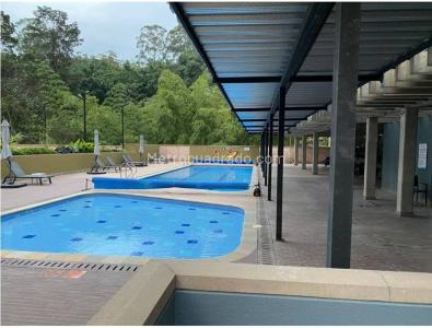 Apartaestudio en venta en Altos Del Poblado, Medellín, 57 m² · foto 10 de 12
