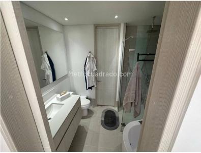 Apartaestudio en venta en Altos Del Poblado, Medellín, 57 m² · foto 5 de 12