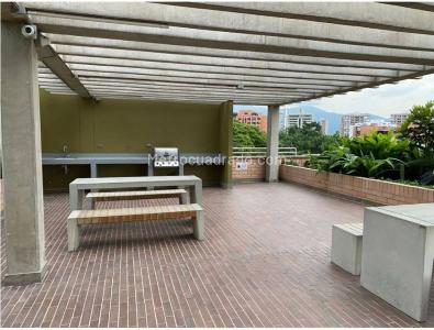 Apartaestudio en venta en Altos Del Poblado, Medellín, 57 m² · foto 8 de 12