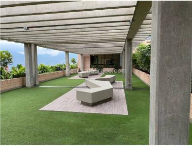 Apartaestudio en venta en Altos Del Poblado, Medellín, 57 m² · foto 9 de 12