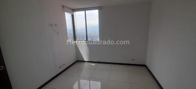 Apartamento en venta en Loma Del Indio, Medellín · foto 2 de 17