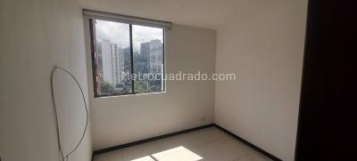 Apartamento en venta en Loma Del Indio, Medellín · foto 3 de 17