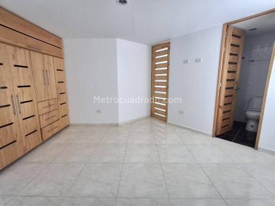 Apartamento de 3 alcobas en venta en San Antonio, Rionegro, 73 m² · foto 9 de 12