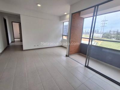 Apartamento en arriendo en San Nicolas, Rionegro · foto 3 de 18