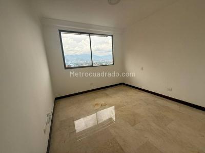 Apartamento de 3 alcobas en arriendo en Los Balsos, Medellín, 187 m² · foto 6 de 17
