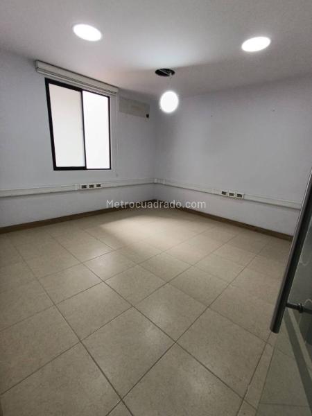 5BR Apartment in Laureles (420 m²) - 4